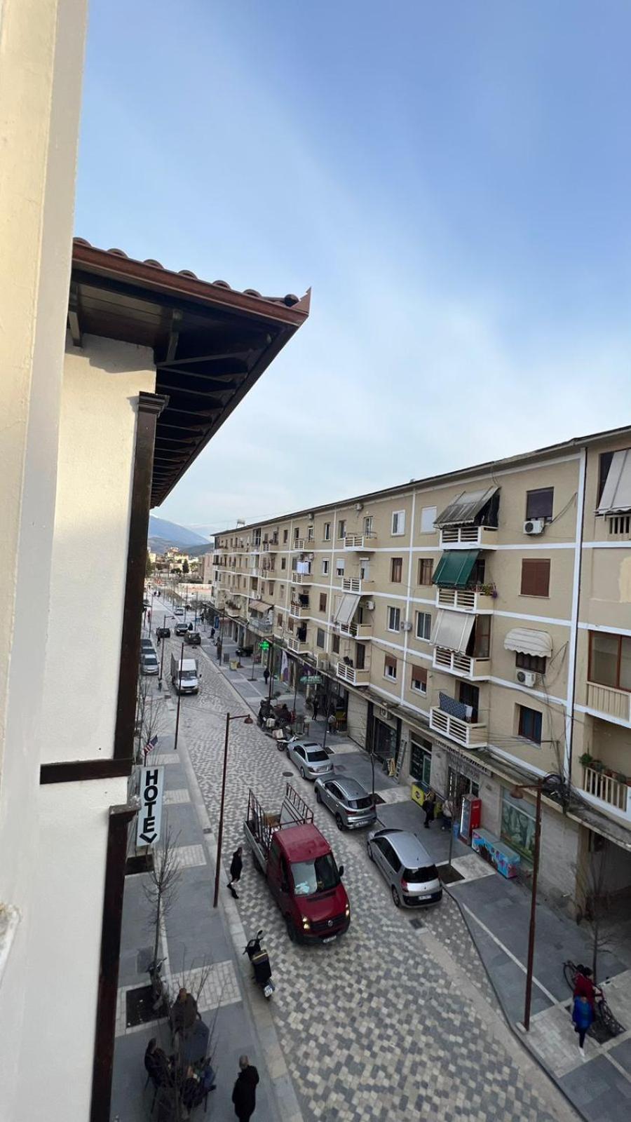 Algen Room'S Μπεράτ Εξωτερικό φωτογραφία