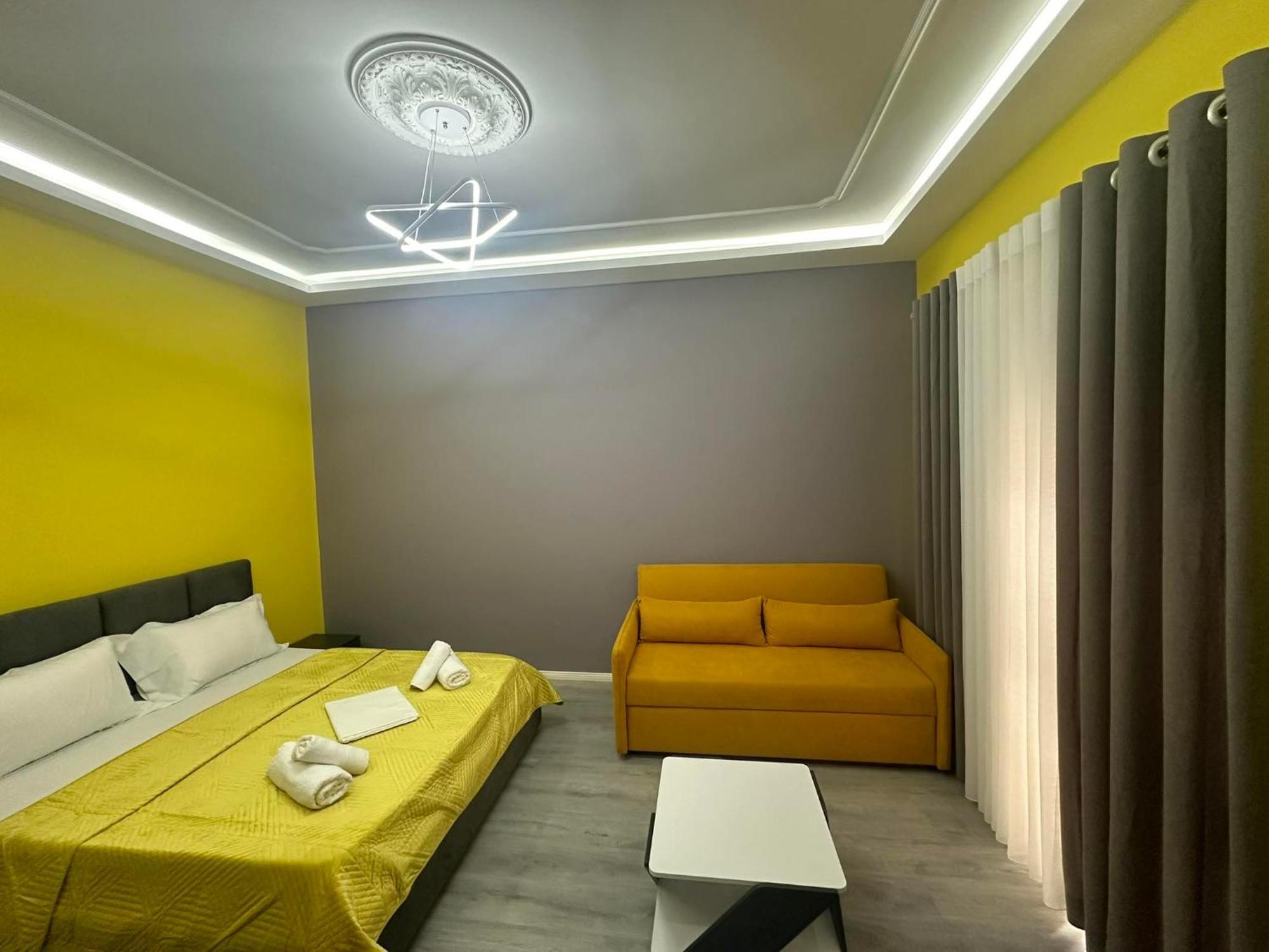 Algen Room'S Μπεράτ Εξωτερικό φωτογραφία